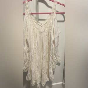 Baci Fashion Flowy top